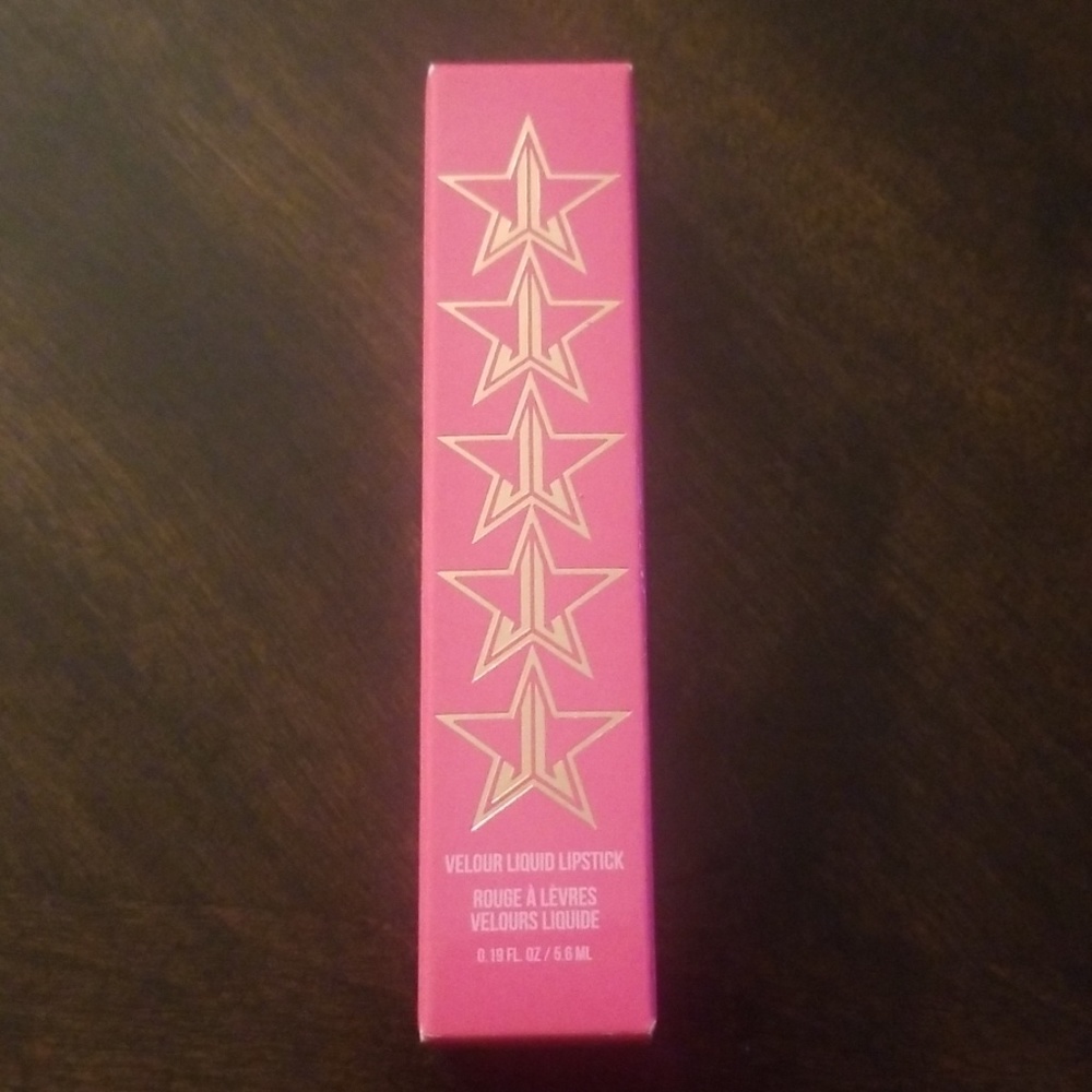 Jeffree Star Velour Liquid Lipstick in Cherry Wet